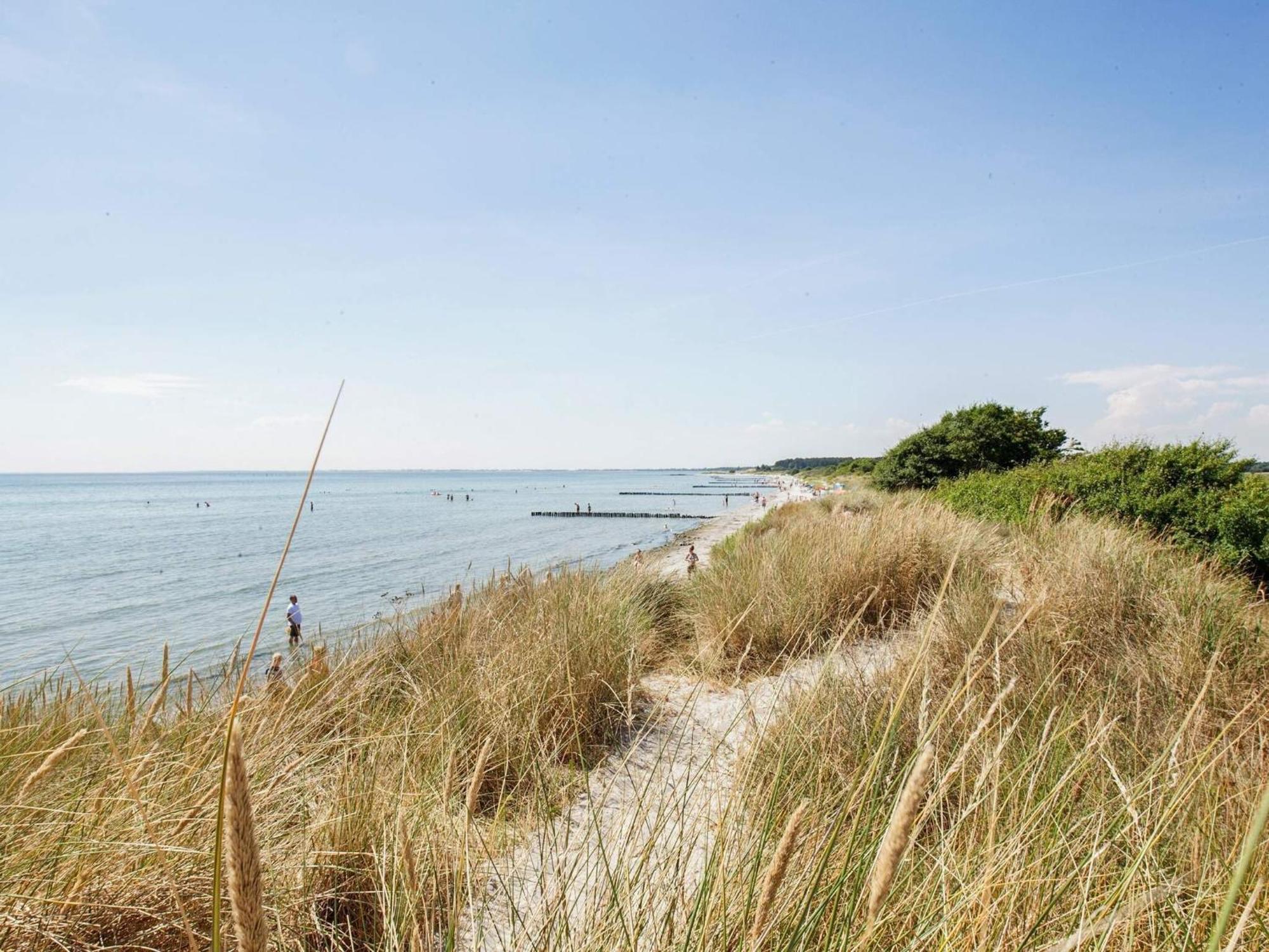4 Person Holiday Home On A Holiday Park In Borre エクステリア 写真